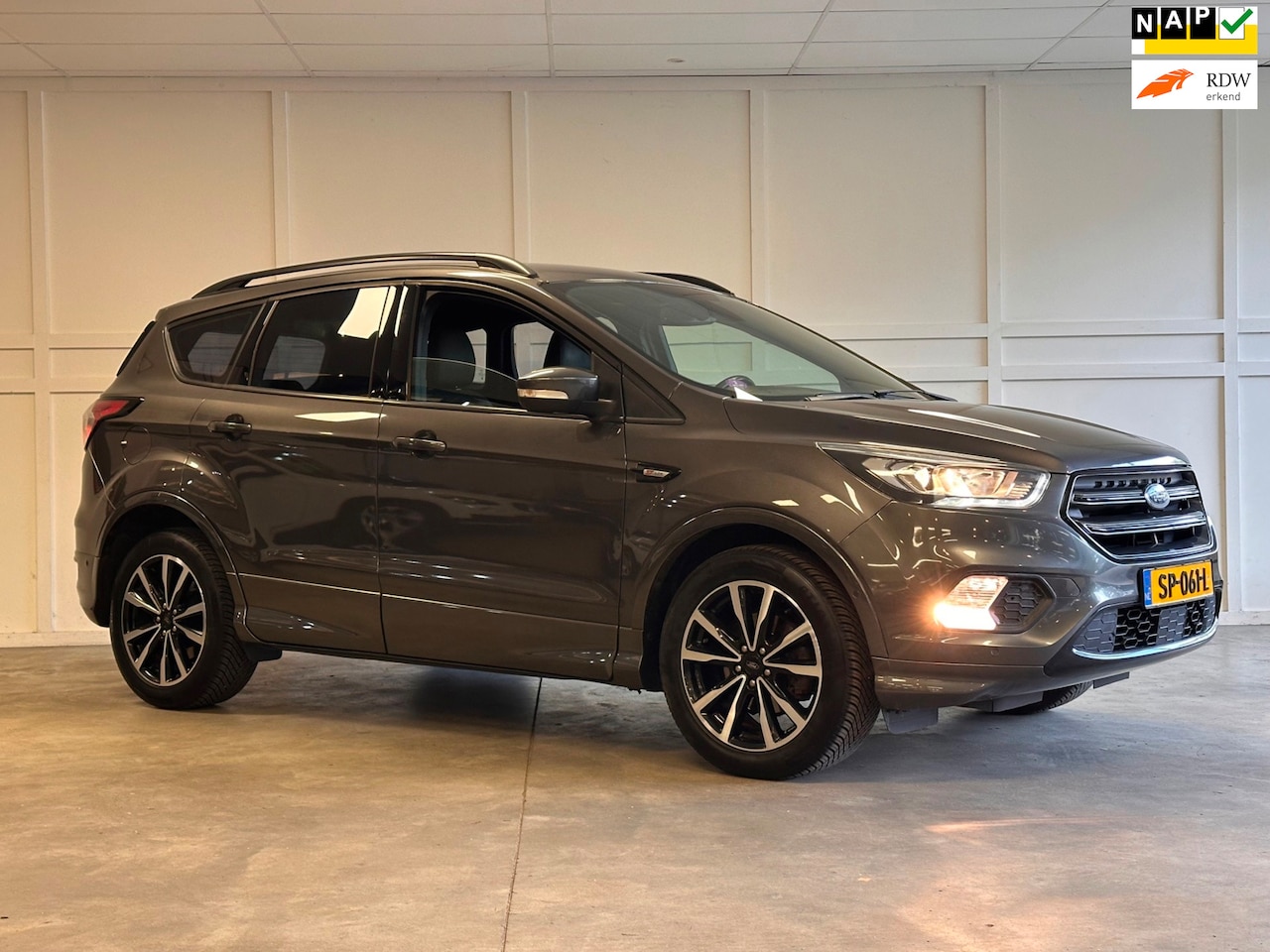 Ford Kuga - 1.5 EcoBoost ST Line / 2018 / 117.882 KM NaP - AutoWereld.nl