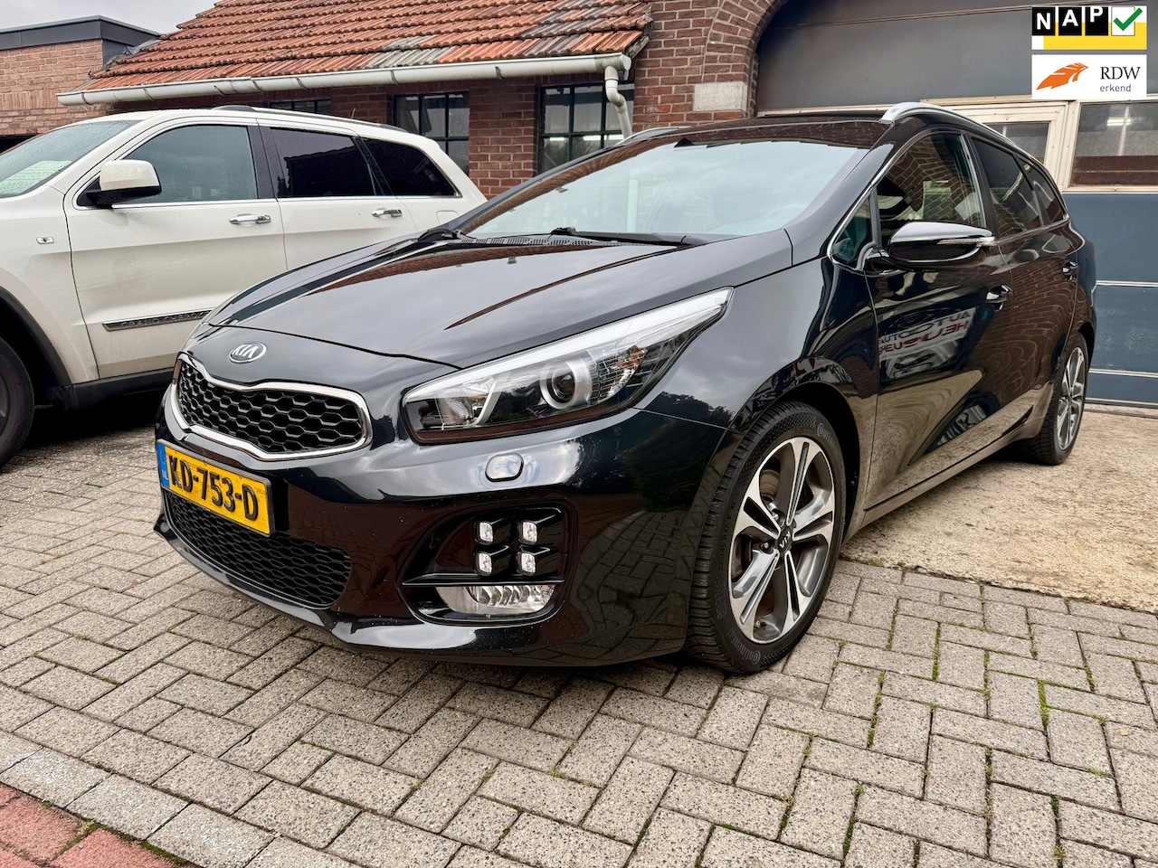 Kia Cee'd Sportswagon - 1.0 T-GDi GT-Line I CLIMA I CRUISE I CAMERA I NAVI I BLUETOOTH I - AutoWereld.nl