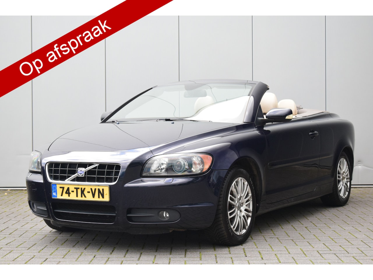 Volvo C70 Convertible - 2.4i Summum 2.4i Summum - AutoWereld.nl