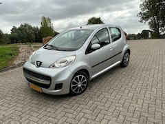 Peugeot 107 - 1.0-12V ACCENT