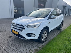 Ford Kuga - 1.5 EcoBoost Trend Ultimate BJ 2019 AIRCO LEKKE KOPPAKKING