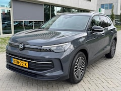 Volkswagen Tiguan - 1.5 eTSI Life Ed