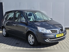 Renault Scénic - 2.0-16V Tech Line