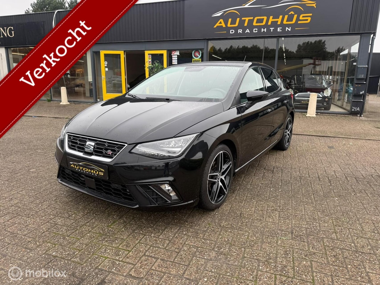 SEAT Ibiza - seat-ibiza-tsi-fr-dsg-carplay-camera-pdc-led-CLIMA automaat 98462 km - AutoWereld.nl