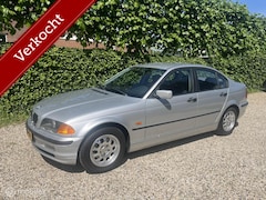 BMW 3-serie - 318i