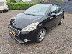Peugeot 208 - 1.2 VTi Access Apk 18-09-2027