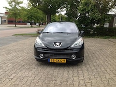 Peugeot 207 - 1.6-16V T Féline