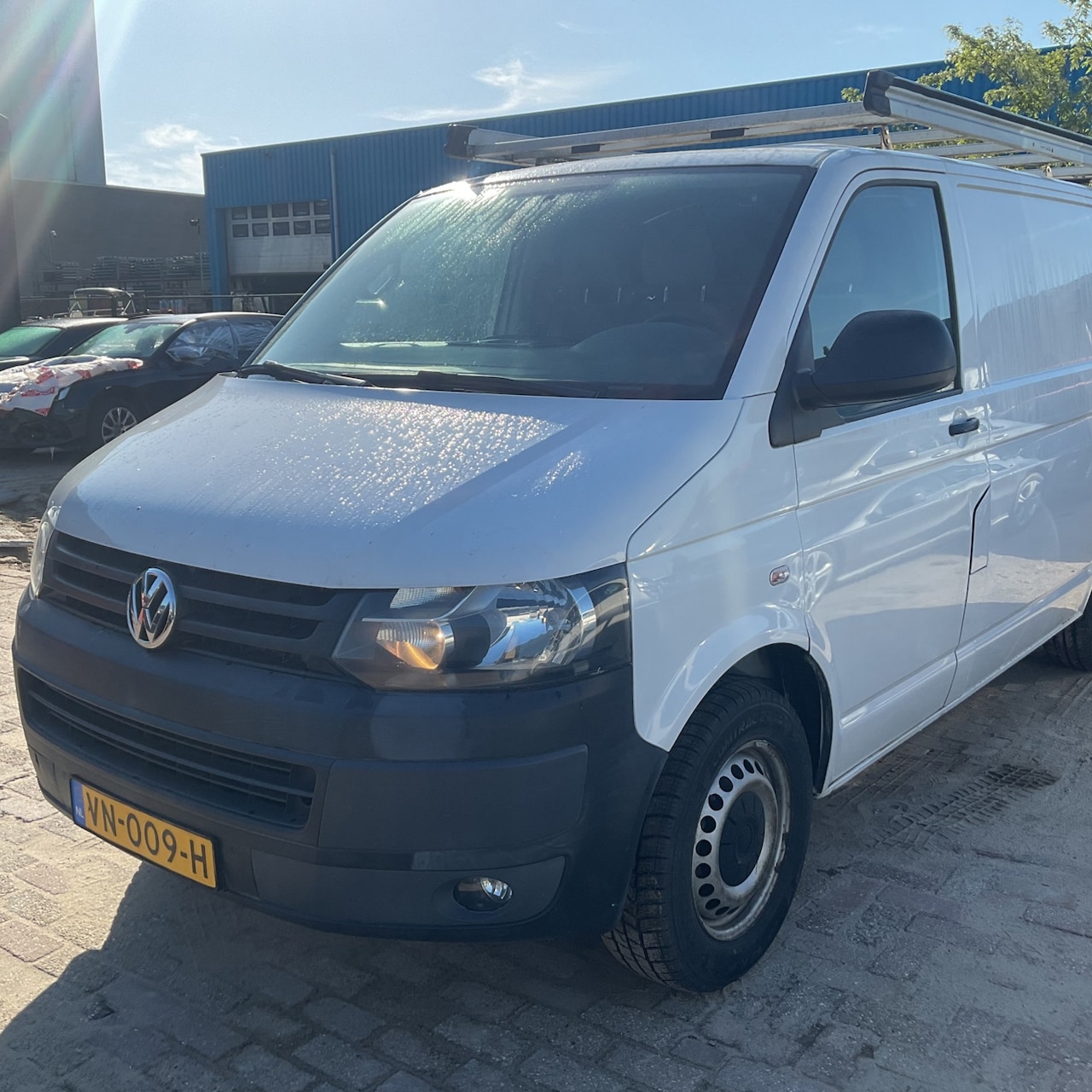 Volkswagen Transporter - 2.0 TDI L1H2 BM 2.0 TDI L1H2 BM - AutoWereld.nl