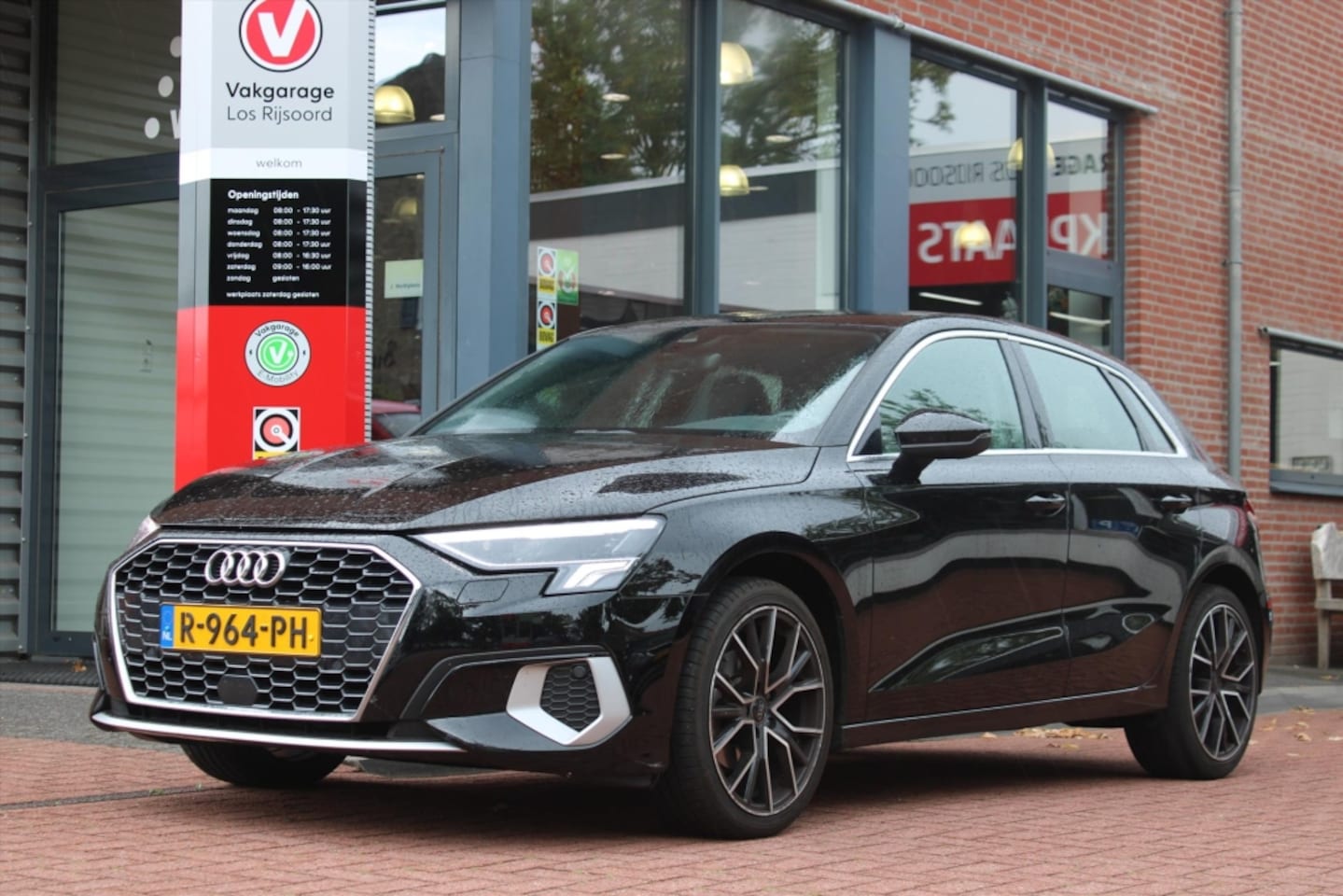 Audi A3 Sportback - 30 TFSI *Advanced* | Camera | Cruise Control | A/C | Carplay | Navigatie | Orig. NL | - AutoWereld.nl