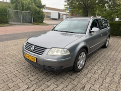 Volkswagen Passat Variant - 2.3 V5 Athene Sport