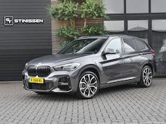 BMW X1 - xDrive25e eDrive Edition SOH 91% M pakket Leer Pano Stoelverwarming 19 Inch Velgen