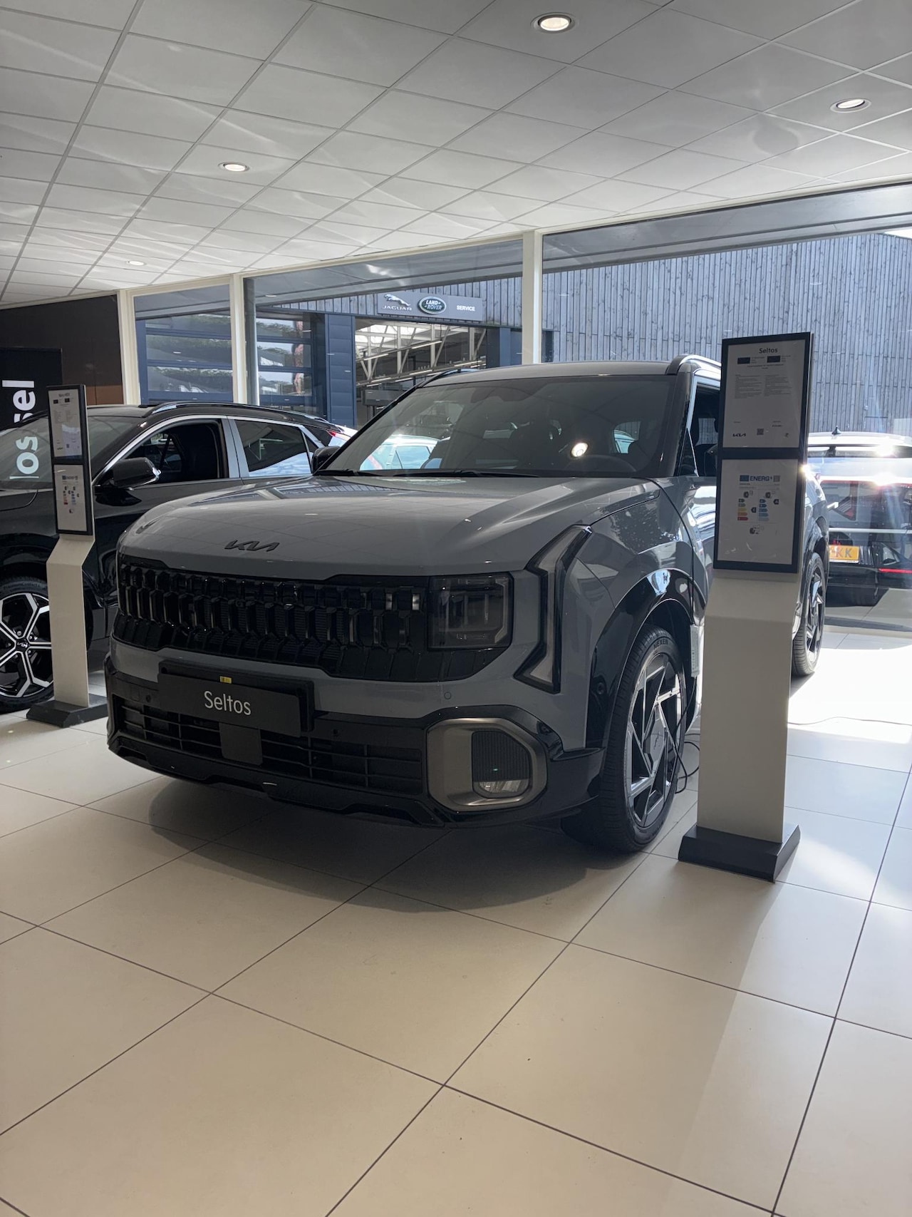 Kia Seltos - 1.6 T-GDi Special Edition Automaat | Leder | Stoelverwarming en Verkoeling | Elektr. Stoel - AutoWereld.nl