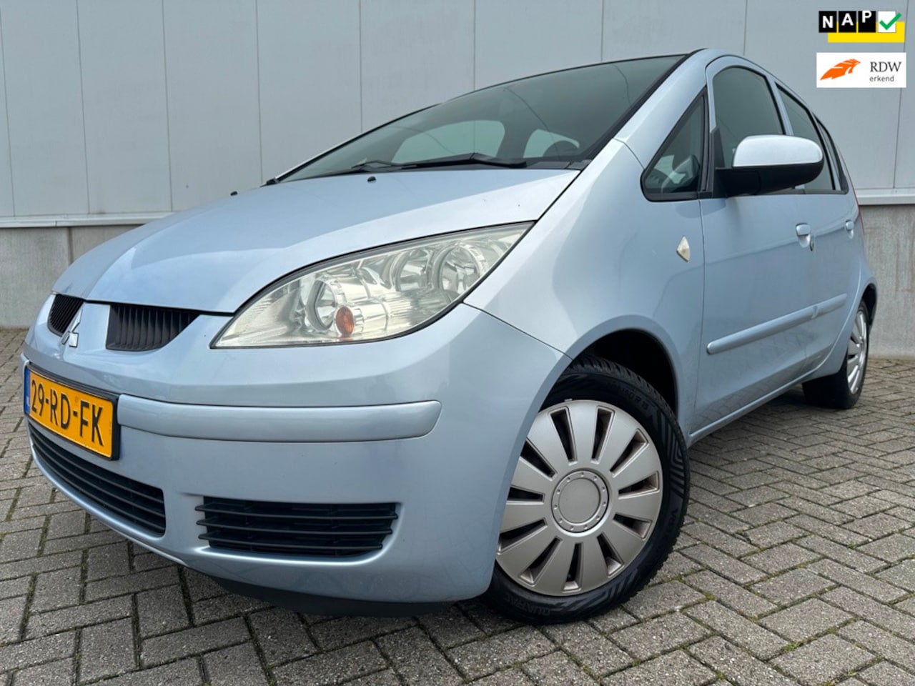 Mitsubishi Colt - 1.5 Inform Cool Pack Automaat 1e eigenaar origineel NL auto - AutoWereld.nl