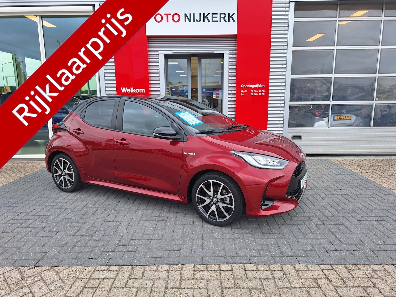 Toyota Yaris - 1.5 Hybrid Style Bi-Tone Limited - AutoWereld.nl