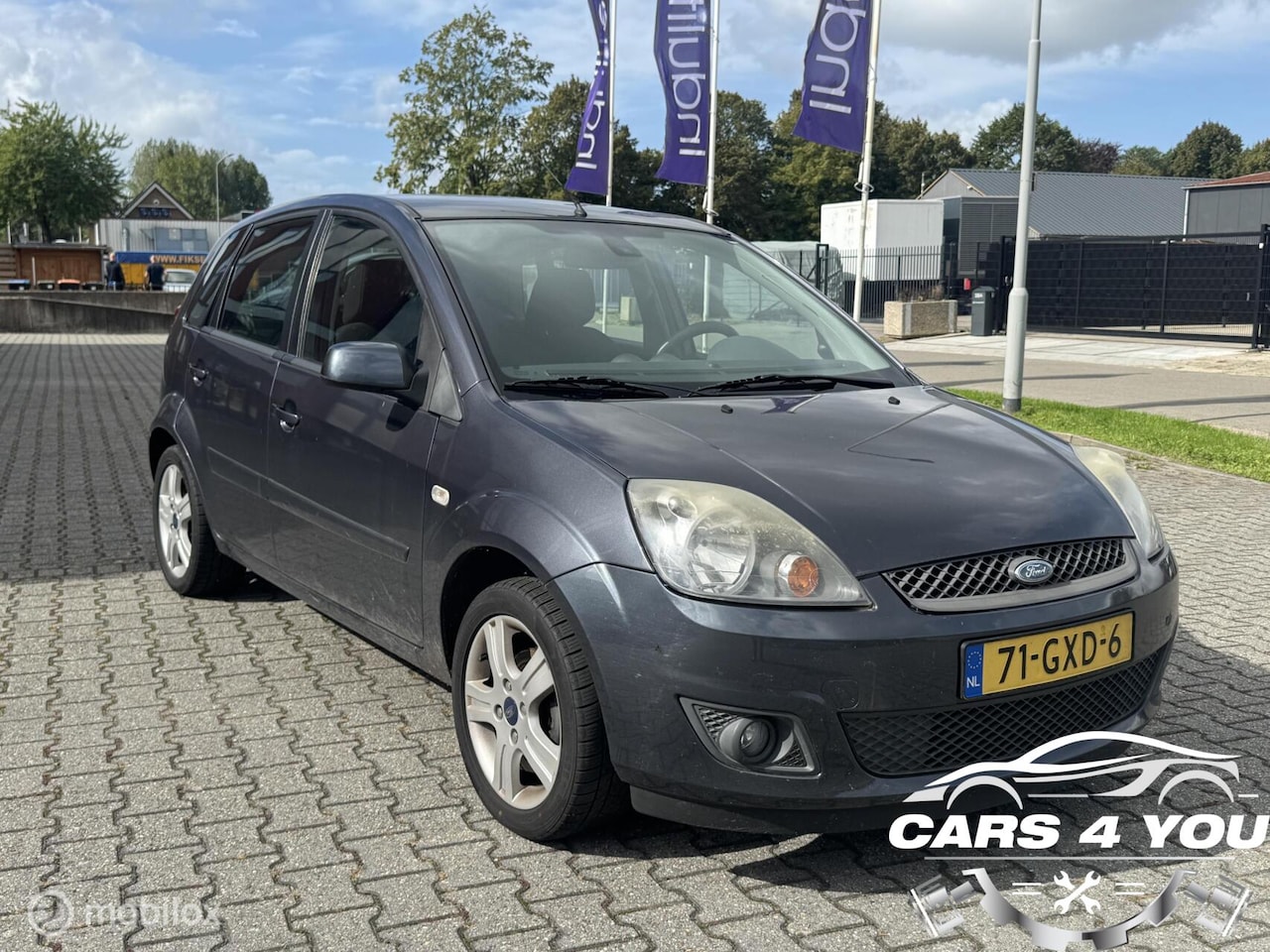 Ford Fiesta - 1.3-8V Futura XL | Nieuwe APK | Airco | Cruise | PDC | Trekhaak - AutoWereld.nl