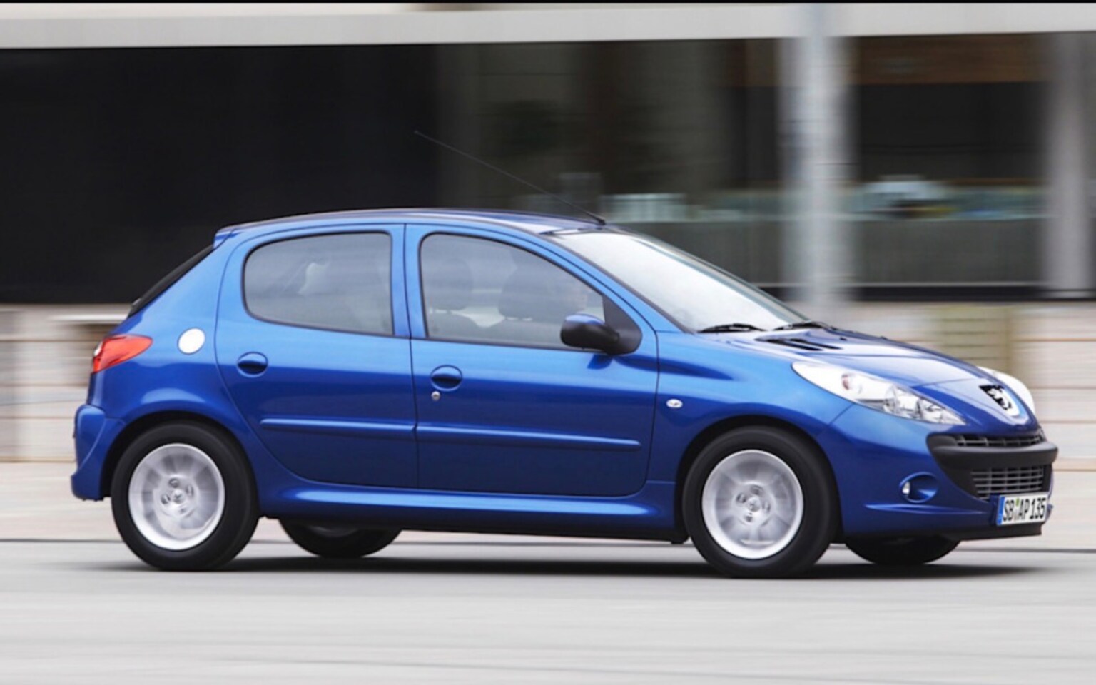 Peugeot 206 - 1.1 XR 5 deurs ! Airco ! Eerste eigenaar ! NL auto ! - AutoWereld.nl