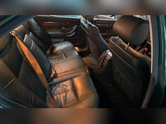 BMW 7-serie - 735i Executive Nieuwe Apk NieuwstaatTop onderhouden