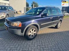 Volvo XC90 - 2.4 D5 Momentum 5p