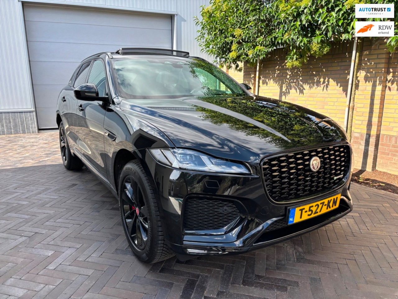Jaguar F-Pace - 2.0 P400e PHEV SE BLACK R DYNAMIC GARANTIE - AutoWereld.nl