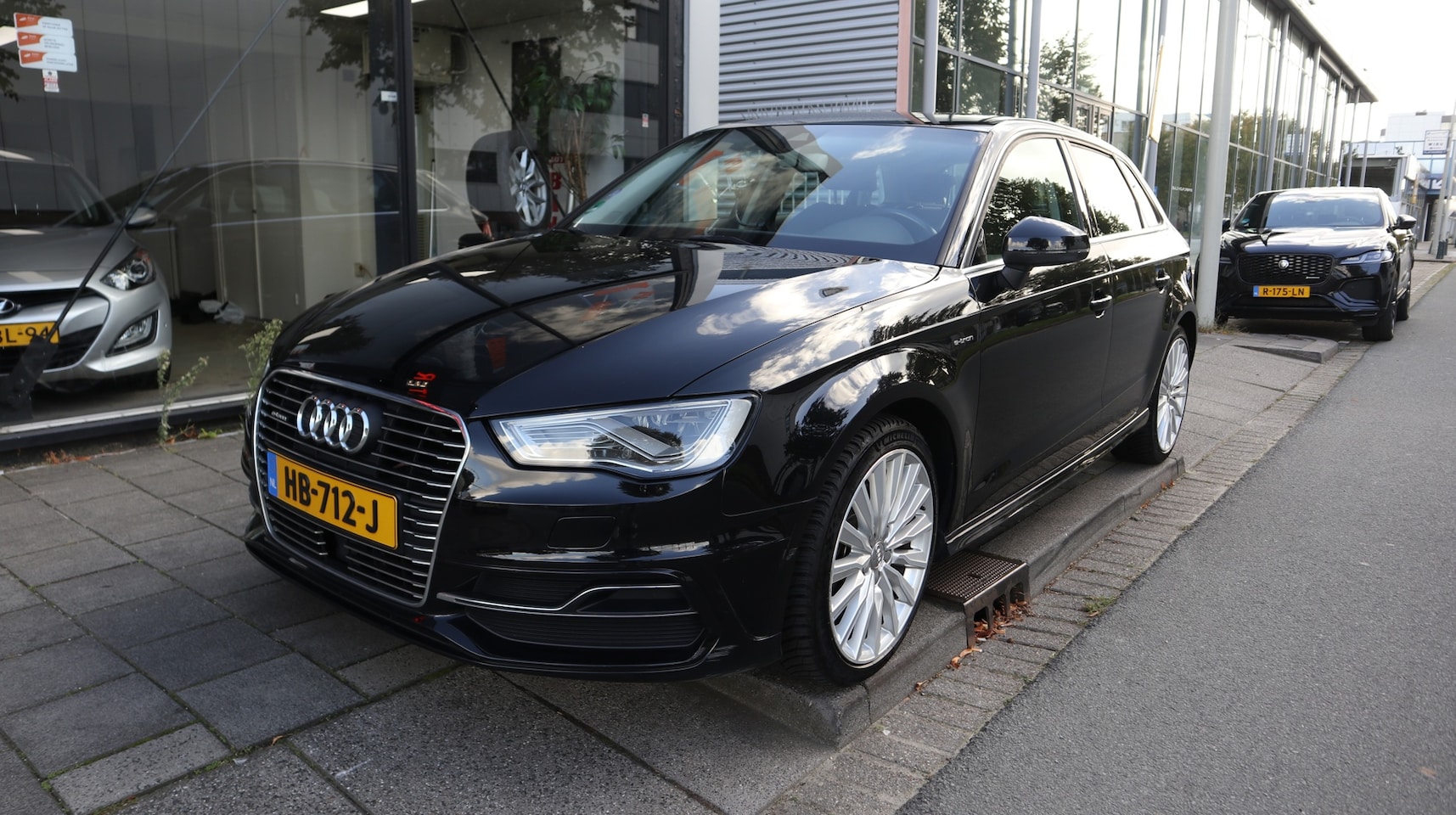 Audi A3 Sportback - 1.4 e-tron PHEV 2e EIGENAAR / NAP - AutoWereld.nl