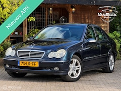 Mercedes-Benz C-klasse - 240 Elegance 4-Matic