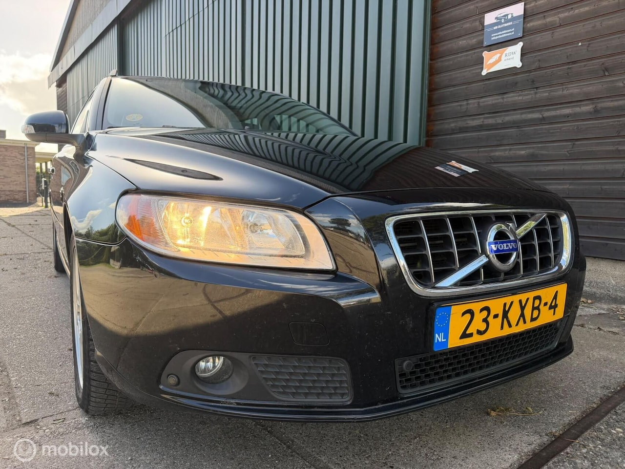 Volvo V70 - 2.4D Momentum Automaat - AutoWereld.nl