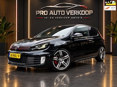 Volkswagen Golf - 2.0 GTI