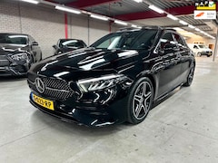Mercedes-Benz A-klasse - 180 AMG Line, Pano, Org NL, BTW