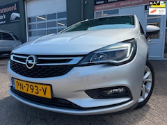Opel Astra Sports Tourer - 1.0 Innovation van 2de Eig met parkeersensoren en navigatie en bluetooth en cruis controle