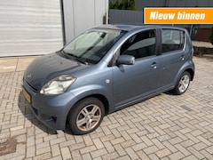 Daihatsu Sirion - 1.3-16V PRESTIGE LTD 5D-AIRCO-APK NIEUW