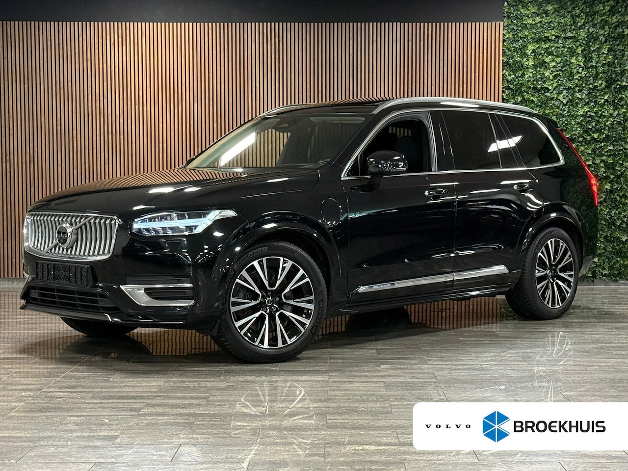 Volvo XC90 - T8 AWD Recharge Ultimate Bright | Luchtvering | Trekhaak | 360 Camera | Head-Up Display | - AutoWereld.nl