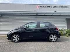 Toyota Yaris - 1.5 Hybrid Trend Bi-Tone