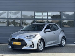 Toyota Yaris - 1.5 HYBRID 115 ACTIVE I AUTOMAAT I APPLE CARPLAY I P-CAMERA I ADAPTIVE CRUISE CONTROL