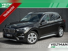 BMW X1 - sDrive20i PANORAMADAK TREKHAAK LEDER CAMERA CRUISE HAD UP