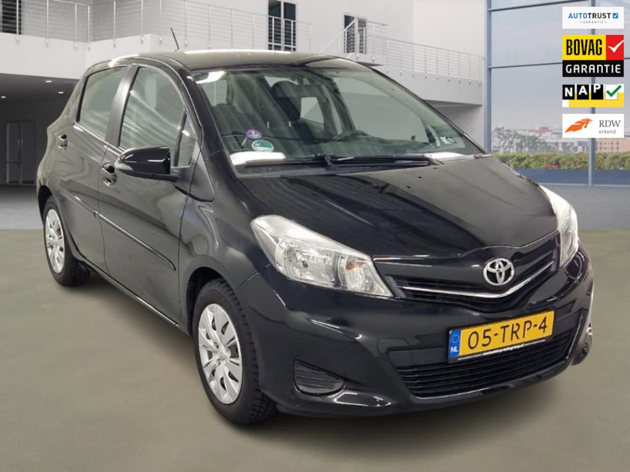 Toyota Yaris - 1.3 VVT-i Aspiration 2e Eig. 26.200 km +NAP NL-auto - AutoWereld.nl