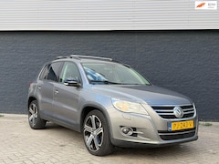 Volkswagen Tiguan - 1.4 TSI Easyline NAVI/L.M VELGEN