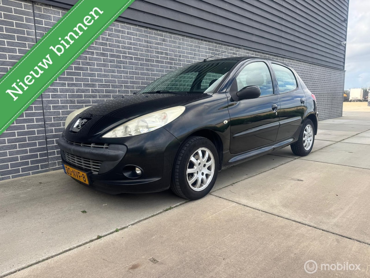 Peugeot 206 - 1.4 Nieuwe APK NAP Airco Elec. Ramen - AutoWereld.nl