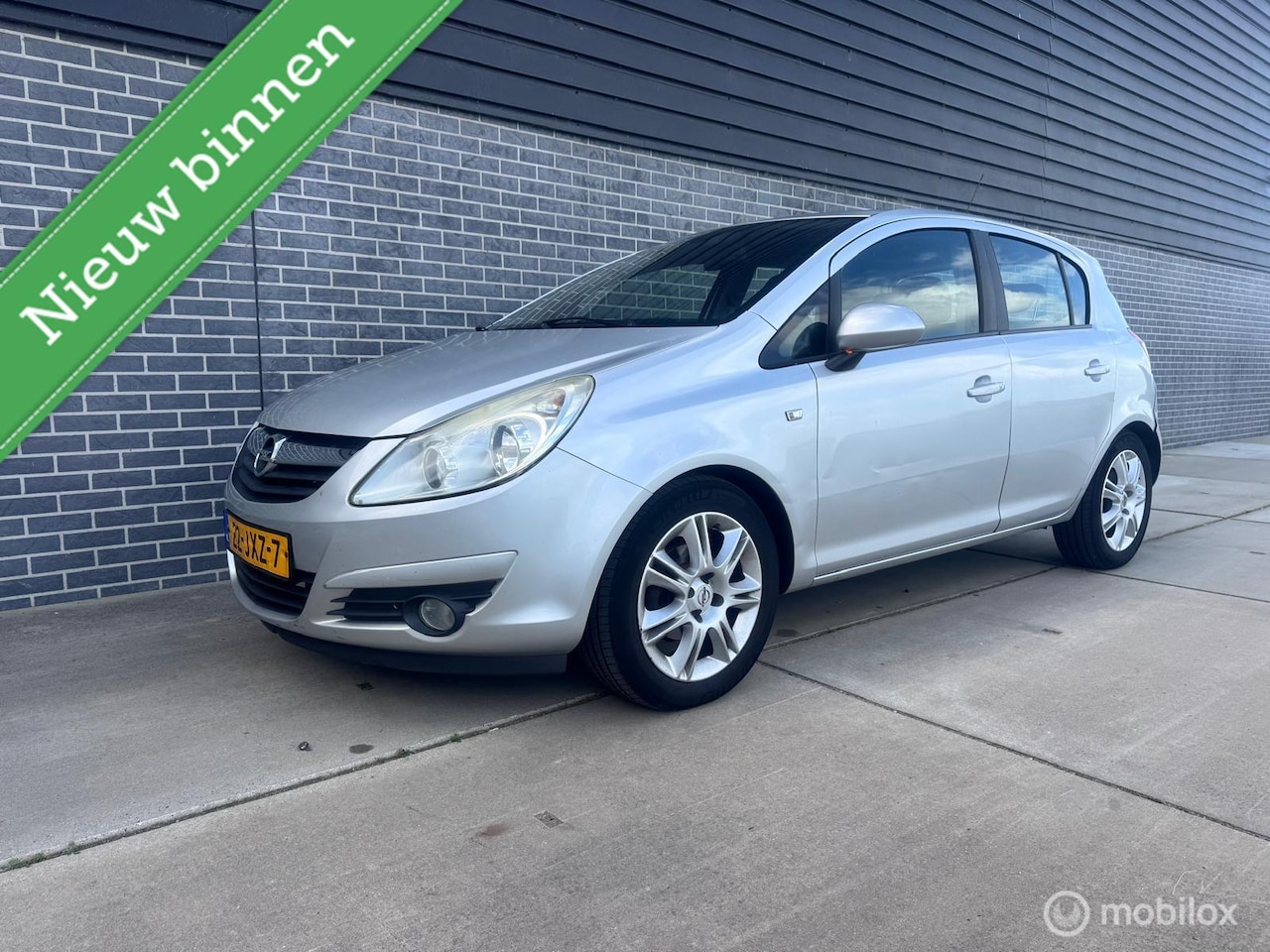 Opel Corsa - 1.4-16V APK NAP 5 Deurs Parkeersensoren Elec.Ramen - AutoWereld.nl