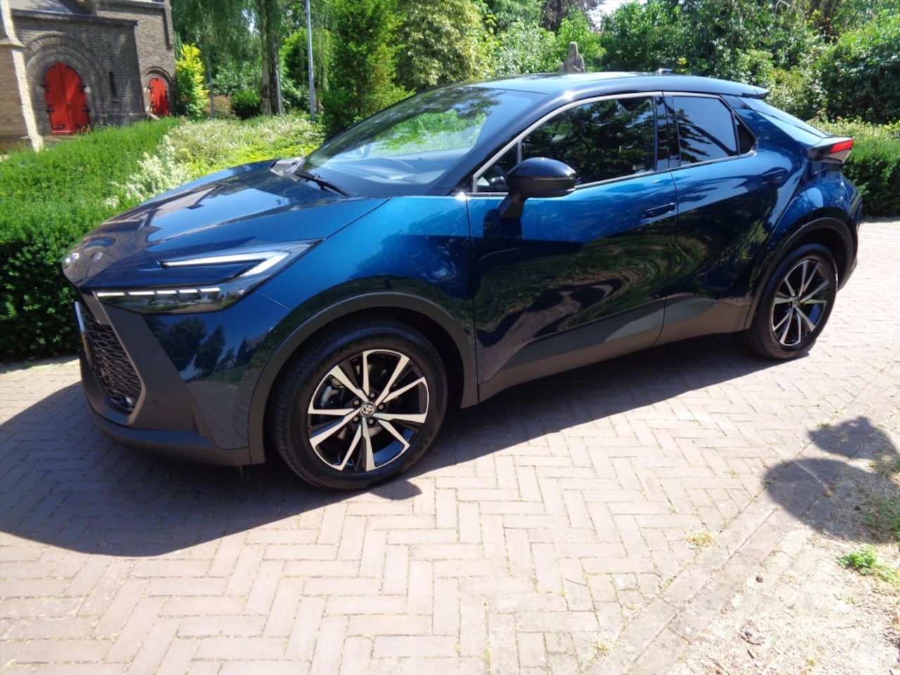 Toyota C-HR - Plug-in Hybrid 220 223pk CVT Dynamic Edition bij Toyota specialist - rijklaarprijs - AutoWereld.nl
