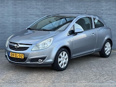 Opel Corsa - 1.2-16V Nieuwe Apk