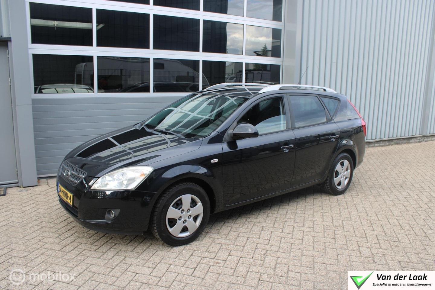 Kia Cee'd Sporty Wagon - 1.4 X-ecutive ISG | Ecc Airco | NL Auto | Trekhaak Boekjes. - AutoWereld.nl
