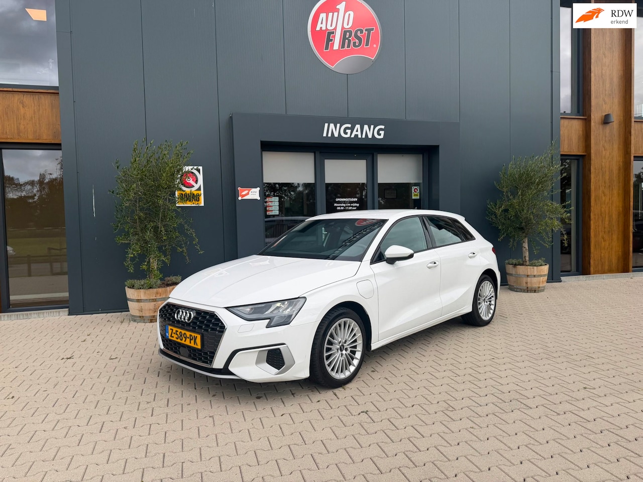 Audi A3 Sportback - 40 TFSI e s-line Advanced edition - AutoWereld.nl