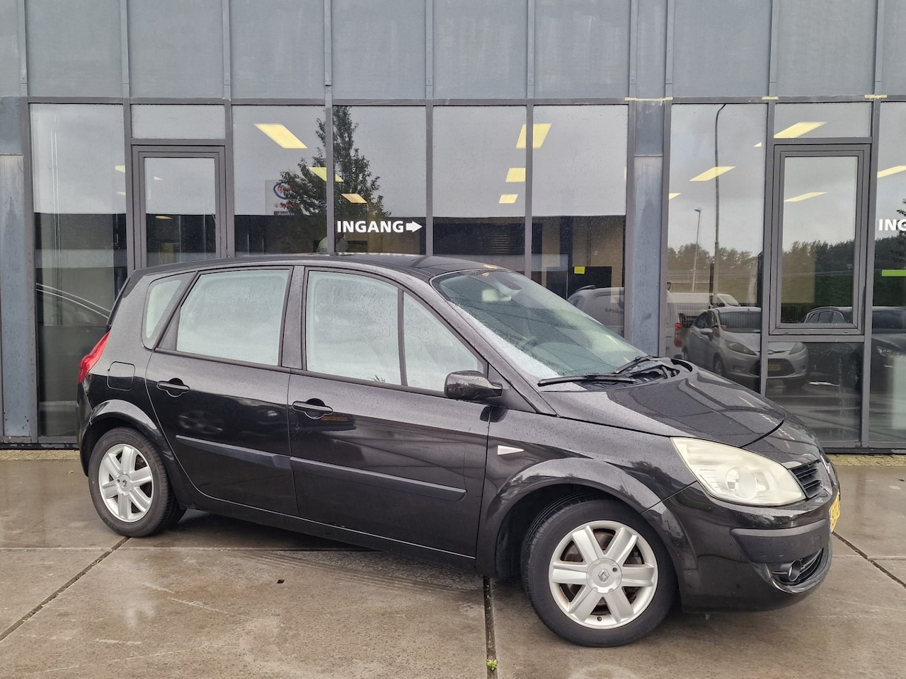 Renault Scénic - 2.0-16V Business Line - Cruise - Pano - Clima - AutoWereld.nl