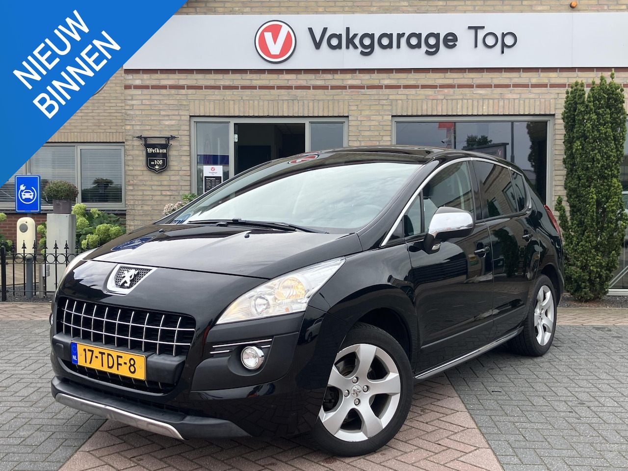Peugeot 3008 - 1.6 THP Allure | Trekhaak | Pano | Handel / Export - AutoWereld.nl