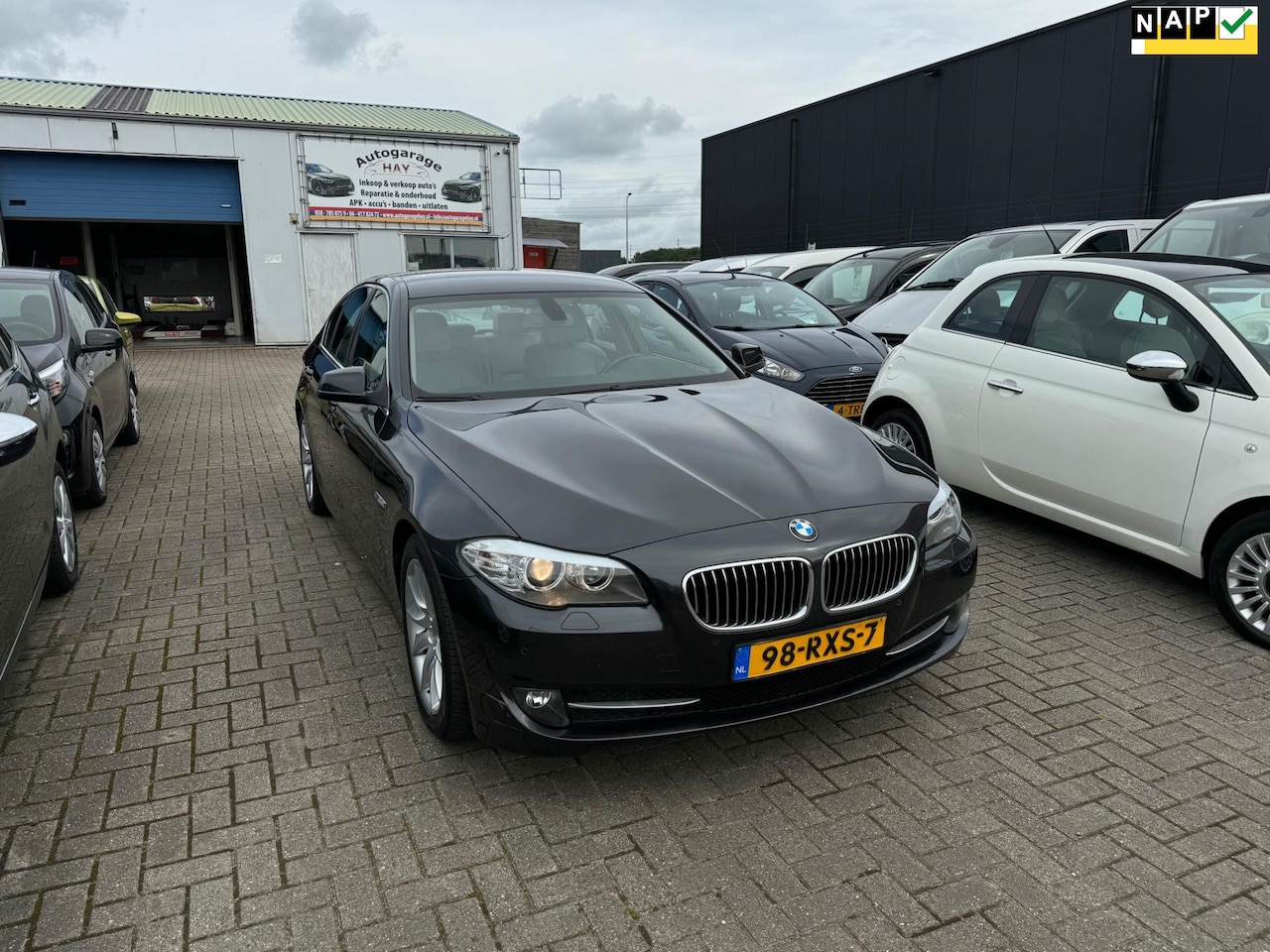 BMW 5-serie - 528i Executive|Apk 09-2027 - AutoWereld.nl