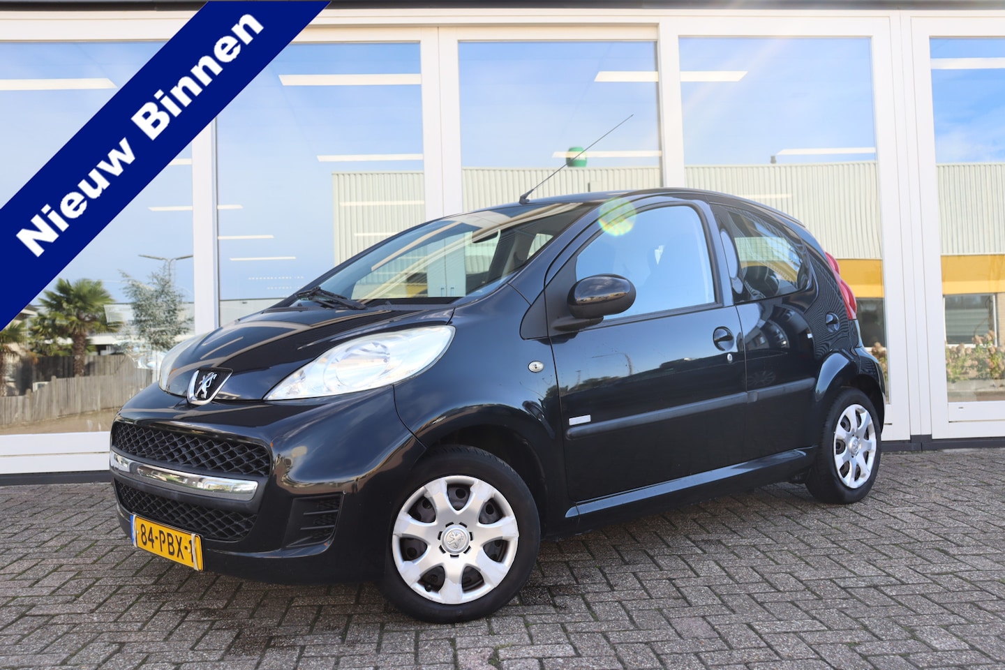 Peugeot 107 - 1.0-12V Millesim 200 1.0-12V Millesim 200, Airco, Elektrische Ramen V, Prijs Is Rijklaar - AutoWereld.nl