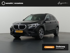 BMW X1 - xDrive25e eDrive Edition | SOH 93% | Panoramadak | Sportstoelen | Adaptieve Cruise Control