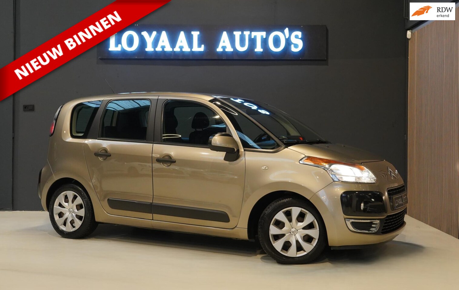 Citroën C3 Picasso - 1.4 VTi Aura | AIRCO | CRUISE | TREKHAAK | NAP | APK - AutoWereld.nl