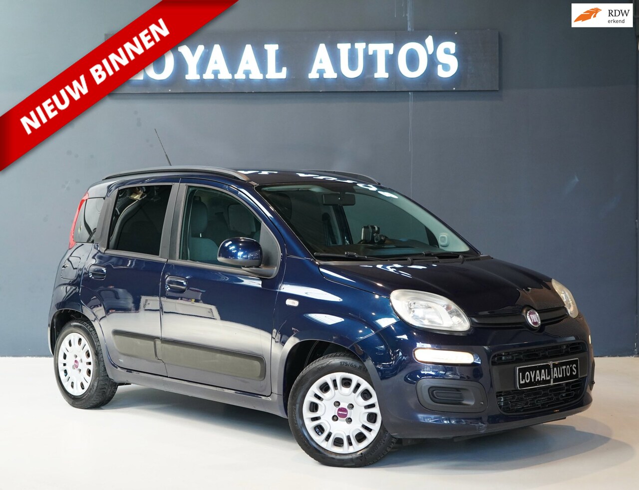 Fiat Panda - 0.9 TwinAir Lounge | AUTOMAAT | AIRCO | PDC | ELEK.RAMEN | NAP | APK. - AutoWereld.nl