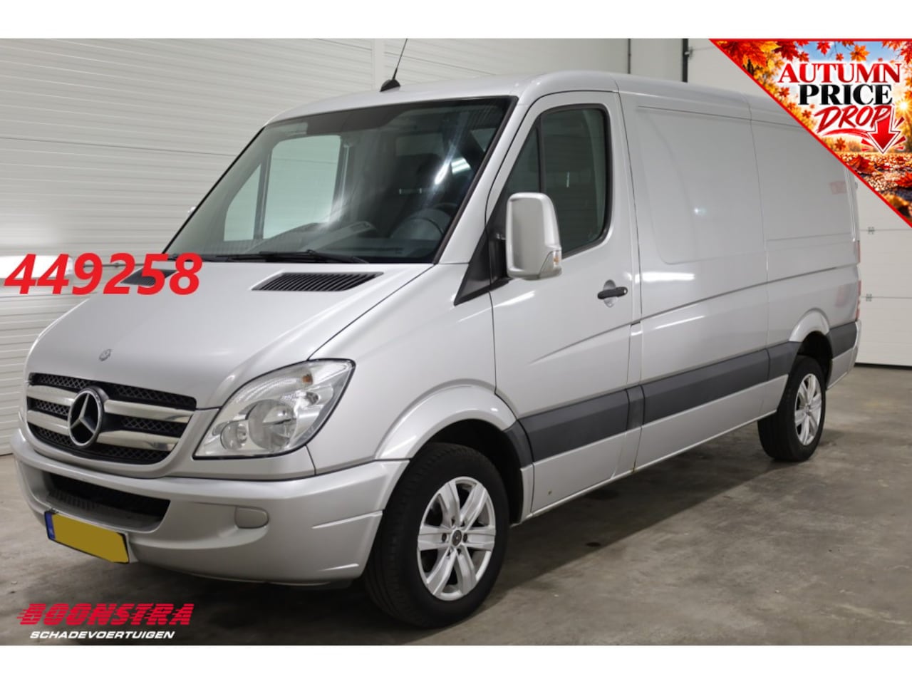 Mercedes-Benz Sprinter - 319 3.0 CDI Aut. 366 Cruise Airco Leder AHK - AutoWereld.nl